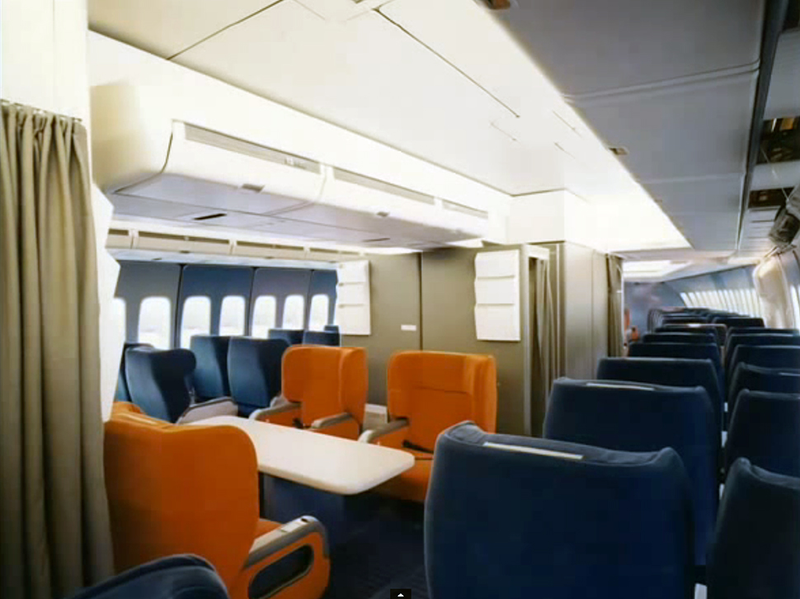 Illustration for article titled Traveling in a Boeing 747 in the 1970s was pretty damn awesome